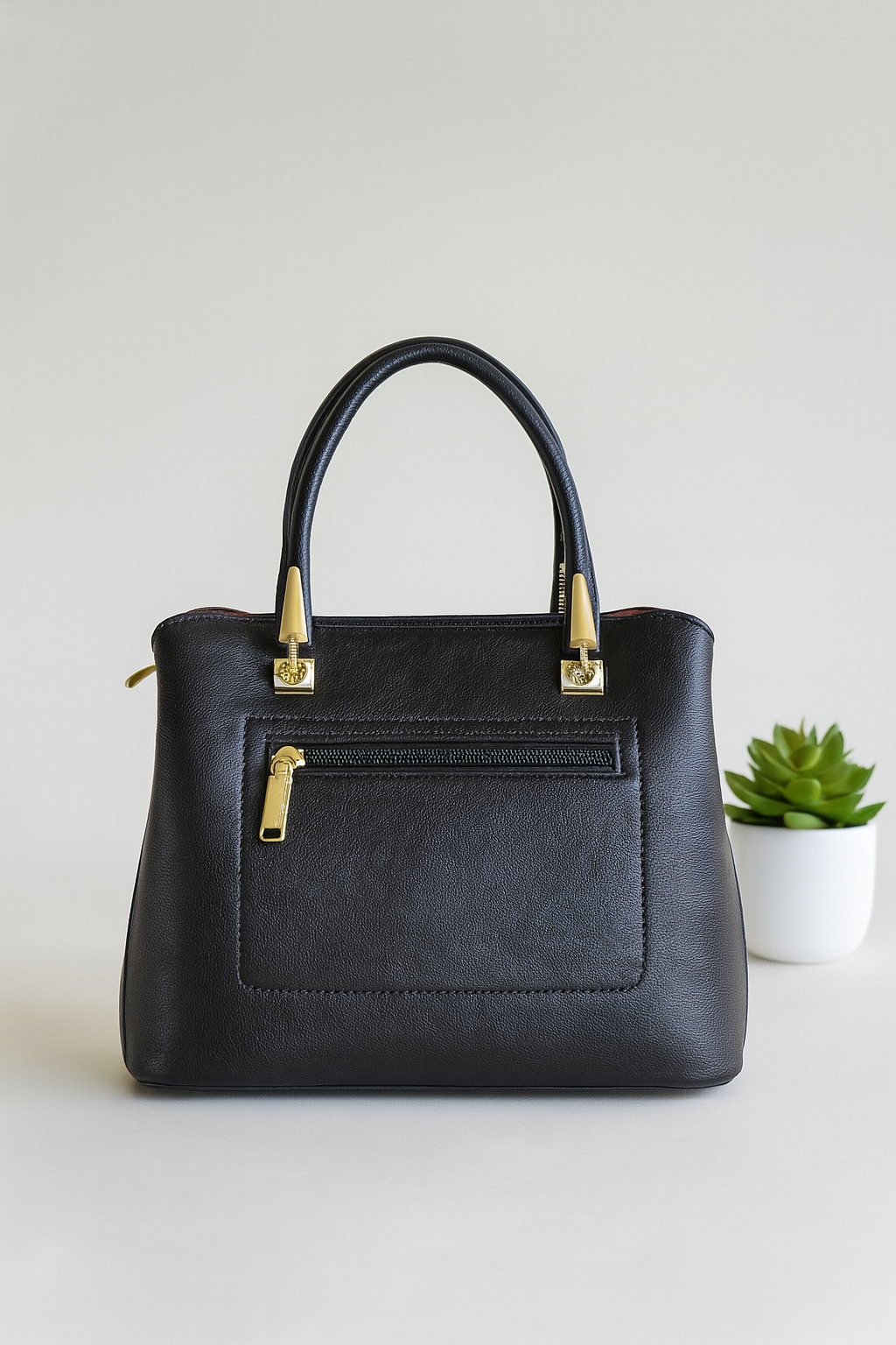 Classic Black Structured Handbag with Gold Detailing – Premium Finish