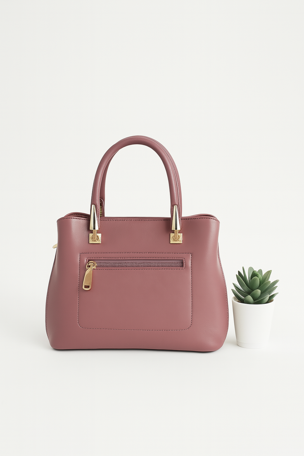 Classic Black Structured Handbag with Gold Detailing – Premium Finish